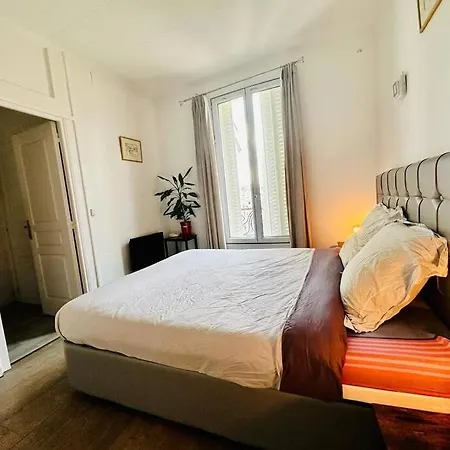 La Defense Apartment Puteaux